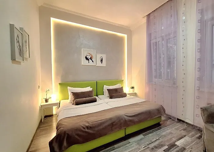 Genius Apartment